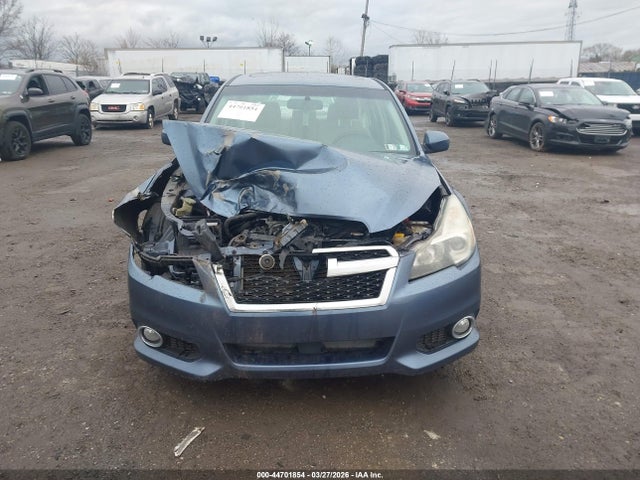 44701854 :رقم المزاد ، 4S3BMBK6XD3035563 vin ، 2013 Subaru Legacy 2.5i Limited مزاد بيع