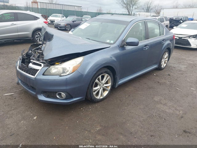 44701854 :رقم المزاد ، 4S3BMBK6XD3035563 vin ، 2013 Subaru Legacy 2.5i Limited مزاد بيع