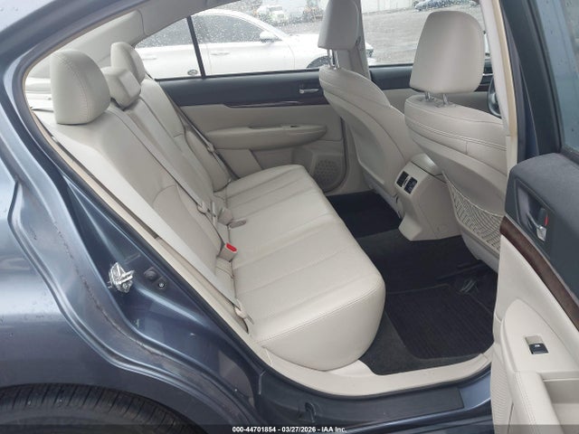 44701854 :رقم المزاد ، 4S3BMBK6XD3035563 vin ، 2013 Subaru Legacy 2.5i Limited مزاد بيع