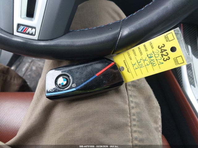 5UX33EM09R9T70625 BMW X7 M60i
