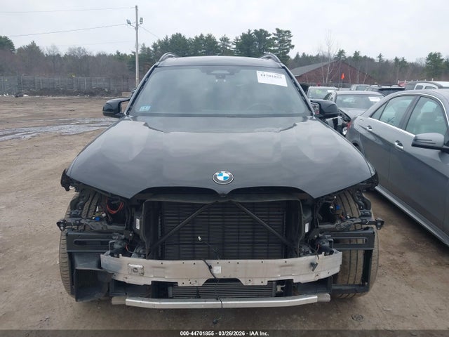 5UX33EM09R9T70625 BMW X7 M60i