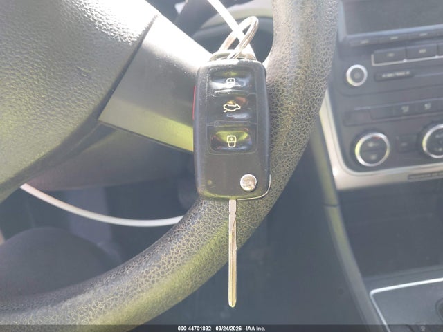 2012 Volkswagen Passat 2.5l S მანქანა იყიდება აუქციონზე, vin: 1VWAP7A36CC067963, აუქციონის ნომერი: 44701892