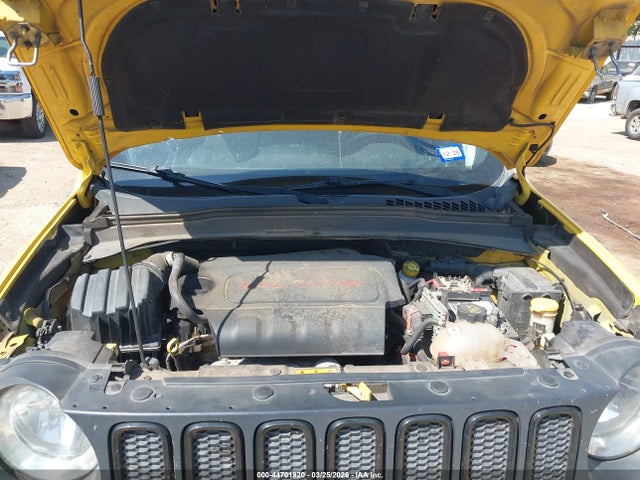 44701920 :رقم المزاد ، ZACCJABB2JPJ20101 vin ، 2018 Jeep Renegade Altitude Fwd مزاد بيع