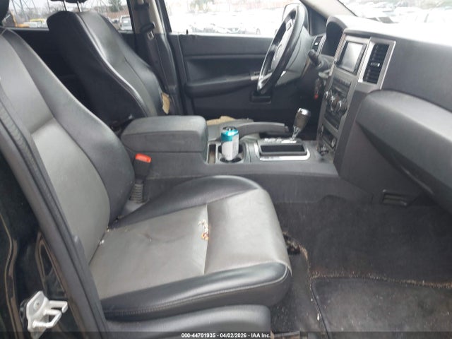 2008 JEEP GRAND CHEROKEE 1J8GR48K48C197744 Photo 4