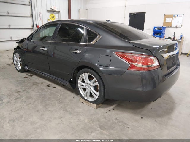 2013 Nissan Altima 3.5 Sl მანქანა იყიდება აუქციონზე, vin: 1N4BL3AP5DC249871, აუქციონის ნომერი: 44701974