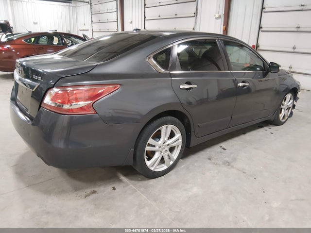 2013 Nissan Altima 3.5 Sl მანქანა იყიდება აუქციონზე, vin: 1N4BL3AP5DC249871, აუქციონის ნომერი: 44701974