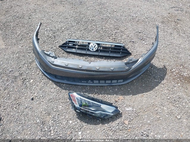 Продаж на аукціоні авто 2019 Volkswagen Jetta 1.4t R-line/1.4t S/1.4t Se, vin: 3VWC57BU4KM025682, номер лоту: 44701978