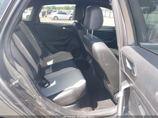 Продаж на аукціоні авто 2019 Volkswagen Jetta 1.4t R-line/1.4t S/1.4t Se, vin: 3VWC57BU4KM025682, номер лоту: 44701978