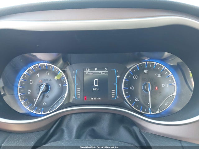Aukcja sprzedaży 2017 Chrysler Pacifica Touring, vin: 2C4RC1DG3HR517807, numer aukcji: 44701993