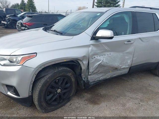 Продажа на аукционе авто 2021 Chevrolet Traverse Awd Lt Cloth, vin: 1GNEVGKW9MJ153405, номер лота: 44702032
