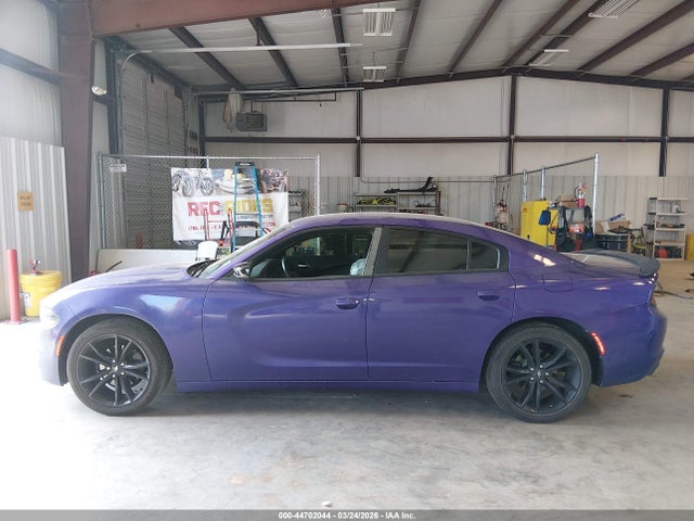 44702044 :رقم المزاد ، 2C3CDXBG6JH328934 vin ، 2018 Dodge Charger Sxt Rwd مزاد بيع