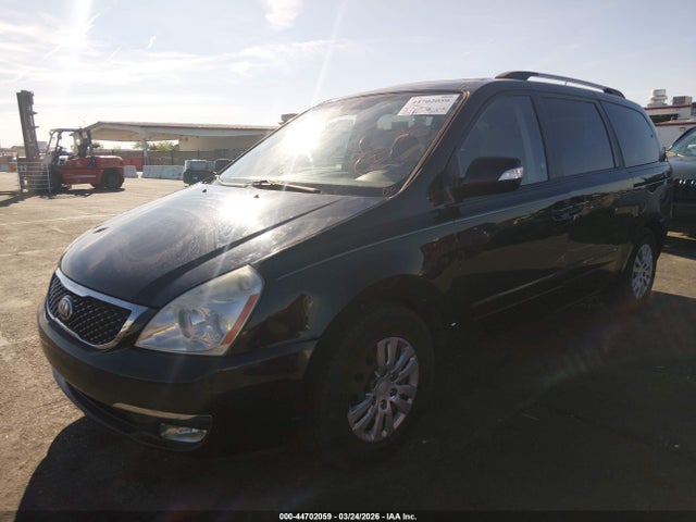 KNDMG4C78E6545199 KIA SEDONA LX