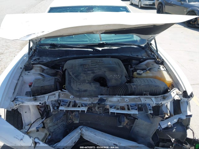 Продажа на аукционе авто 2015 Dodge Charger Sxt, vin: 2C3CDXHG5FH722472, номер лота: 44702072