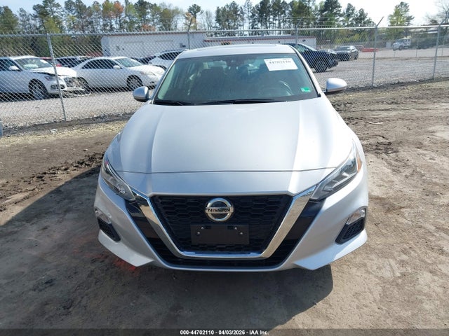 1N4BL4DW1NN344779 Nissan Altima Sv Intelligent Awd