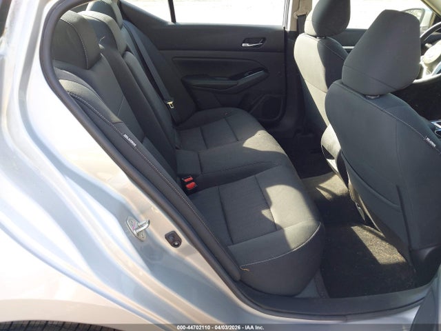 1N4BL4DW1NN344779 Nissan Altima Sv Intelligent Awd