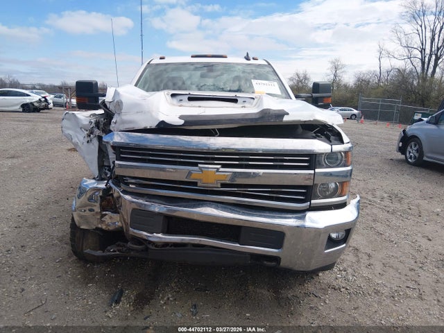 44702112 :رقم المزاد ، 1GC2KVEY3JZ125943 vin ، 2018 Chevrolet Silverado 2500hd Lt مزاد بيع
