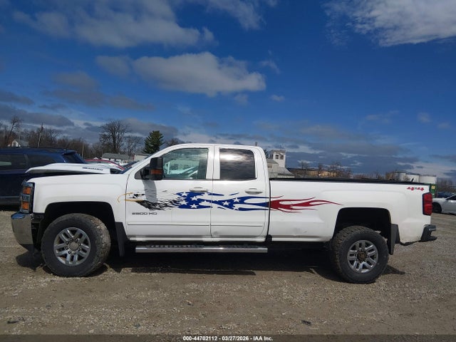 44702112 :رقم المزاد ، 1GC2KVEY3JZ125943 vin ، 2018 Chevrolet Silverado 2500hd Lt مزاد بيع