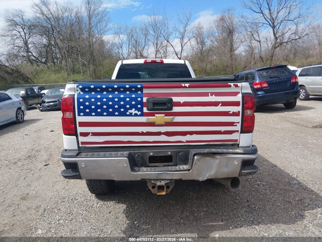 44702112 :رقم المزاد ، 1GC2KVEY3JZ125943 vin ، 2018 Chevrolet Silverado 2500hd Lt مزاد بيع