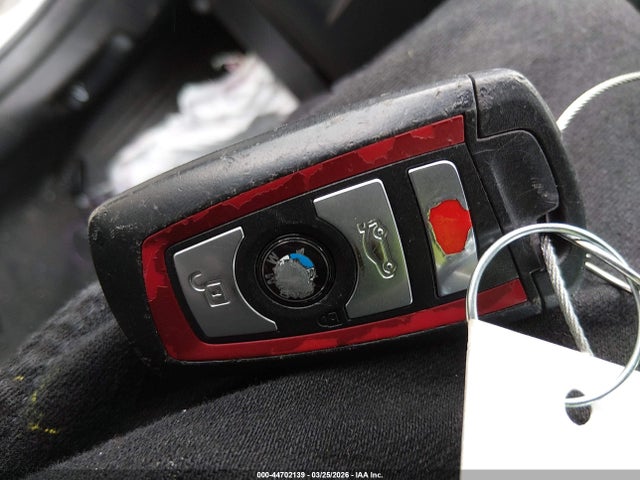 2016 Bmw 328i Xdrive მანქანა იყიდება აუქციონზე, vin: WBA8E3G59GNU05808, აუქციონის ნომერი: 44702139