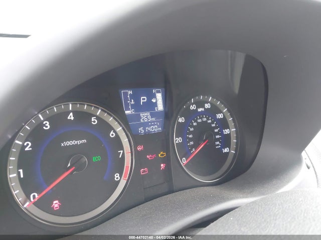 Продаж на аукціоні авто 2015 Hyundai Accent Gs, vin: KMHCT5AE5FU225779, номер лоту: 44702140