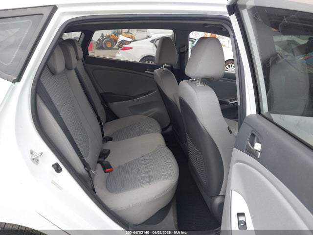Продаж на аукціоні авто 2015 Hyundai Accent Gs, vin: KMHCT5AE5FU225779, номер лоту: 44702140