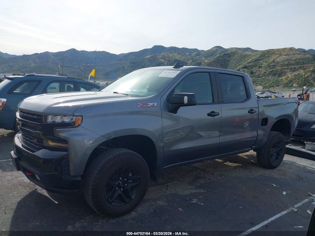 Продаж на аукціоні авто 2021 Chevrolet Silverado 1500 4wd  Short Bed Lt Trail Boss, vin: 1GCPYFEL5MZ270579, номер лоту: 44702164