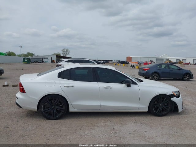 44702171 :رقم المزاد ، 7JRL12TH4RG290465 vin ، 2024 Volvo S60 B5 Plus Black Edition مزاد بيع