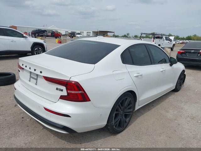 44702171 :رقم المزاد ، 7JRL12TH4RG290465 vin ، 2024 Volvo S60 B5 Plus Black Edition مزاد بيع