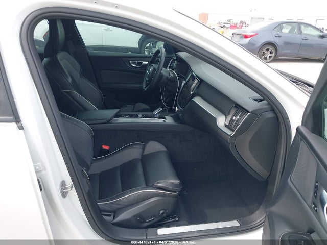 44702171 :رقم المزاد ، 7JRL12TH4RG290465 vin ، 2024 Volvo S60 B5 Plus Black Edition مزاد بيع