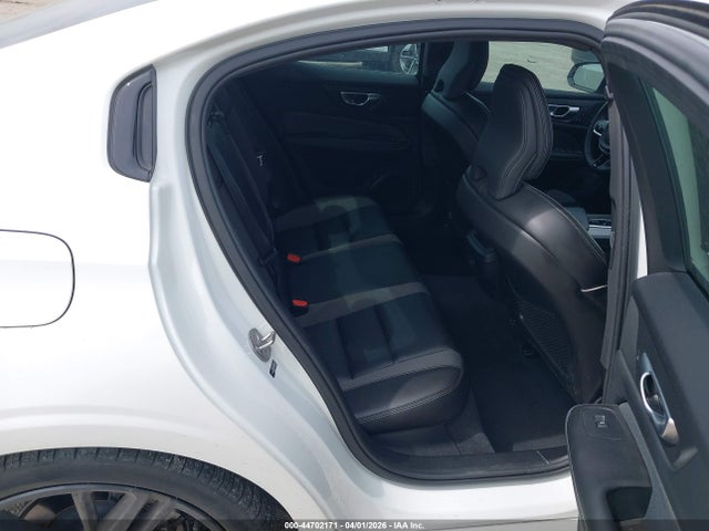 44702171 :رقم المزاد ، 7JRL12TH4RG290465 vin ، 2024 Volvo S60 B5 Plus Black Edition مزاد بيع