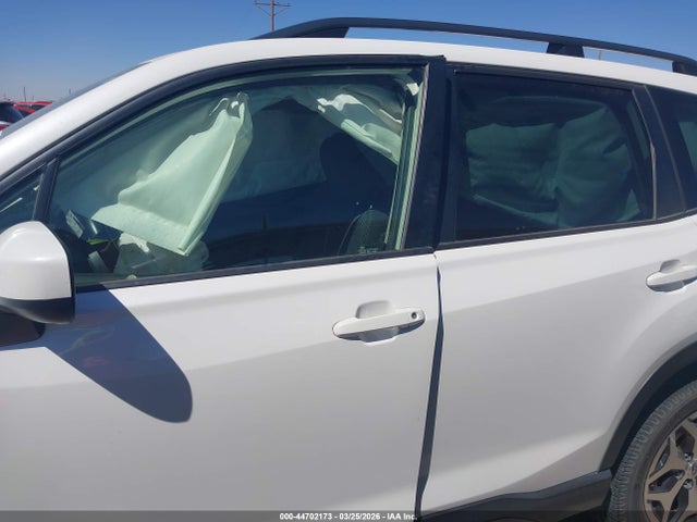 Продажа на аукционе авто 2020 Subaru Forester Premium, vin: JF2SKAGC5LH599820, номер лота: 44702173