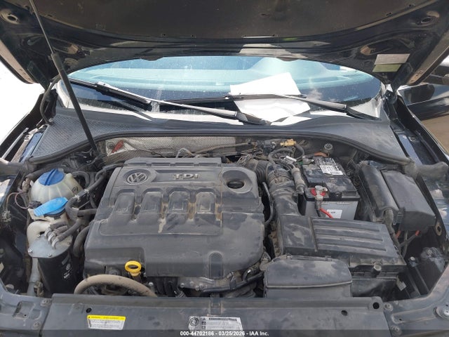1VWCV7A31FC008676 Volkswagen Passat 2.0l Tdi Sel Premium