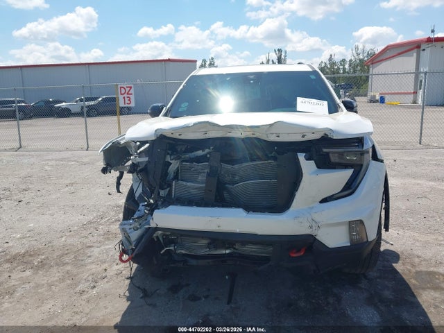 Продаж на аукціоні авто 2024 Gmc Acadia Awd At4, vin: 1GKENPKS2RJ176137, номер лоту: 44702202