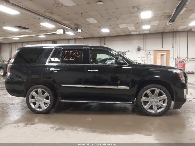 Продаж на аукціоні авто 2020 Cadillac Escalade 4wd Luxury, vin: 1GYS4BKJXLR127816, номер лоту: 44702219