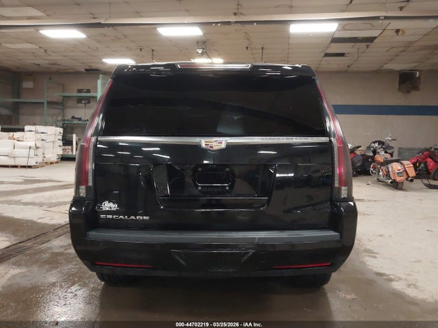Продаж на аукціоні авто 2020 Cadillac Escalade 4wd Luxury, vin: 1GYS4BKJXLR127816, номер лоту: 44702219