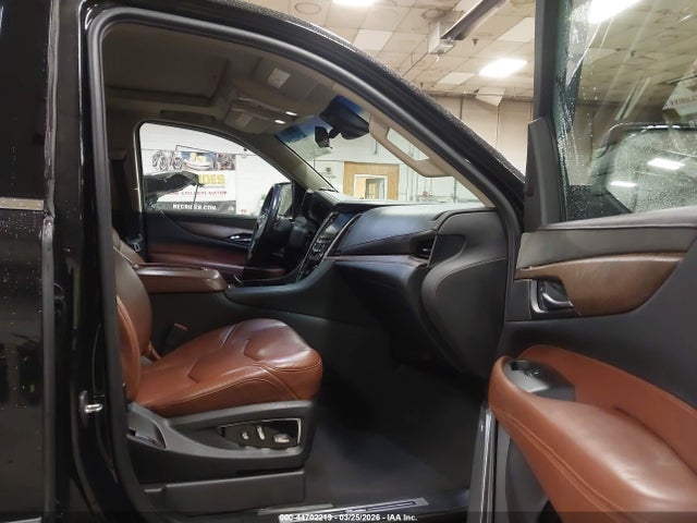 Продаж на аукціоні авто 2020 Cadillac Escalade 4wd Luxury, vin: 1GYS4BKJXLR127816, номер лоту: 44702219