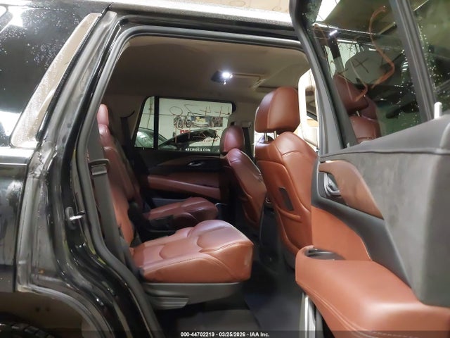 Продаж на аукціоні авто 2020 Cadillac Escalade 4wd Luxury, vin: 1GYS4BKJXLR127816, номер лоту: 44702219