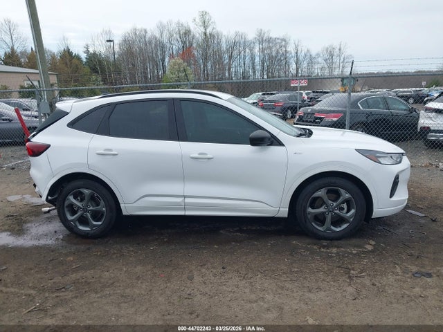 Продаж на аукціоні авто 2023 Ford Escape St-line, vin: 1FMCU0MN9PUA52359, номер лоту: 44702243