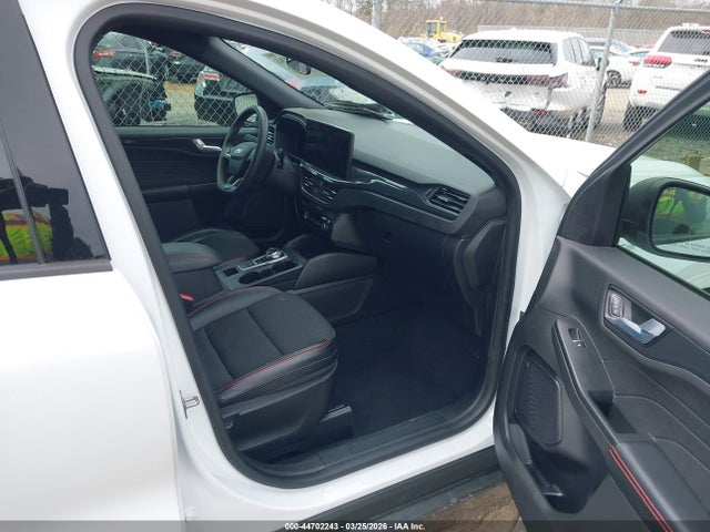 Продаж на аукціоні авто 2023 Ford Escape St-line, vin: 1FMCU0MN9PUA52359, номер лоту: 44702243