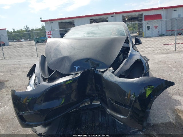 44702253 :رقم المزاد ، 7SAYGDEE3PF760626 vin ، 2023 Tesla Model Y Awd/long Range Dual Motor All-wheel Drive مزاد بيع