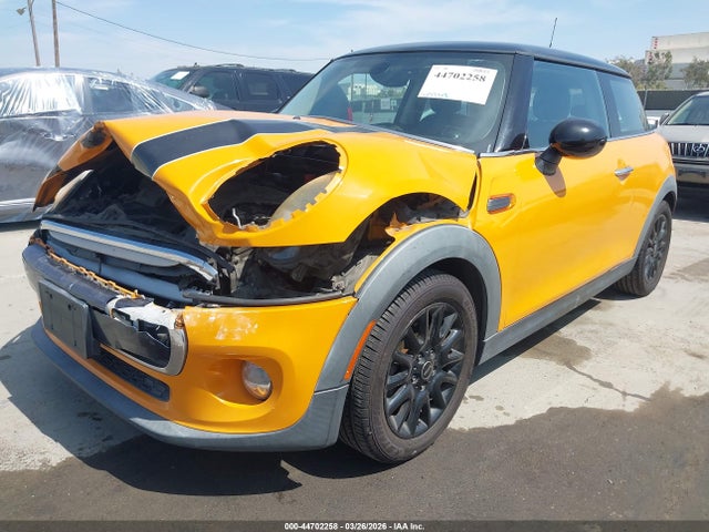 2015 MINI HARDTOP WMWXM5C55FT937762 Photo 1