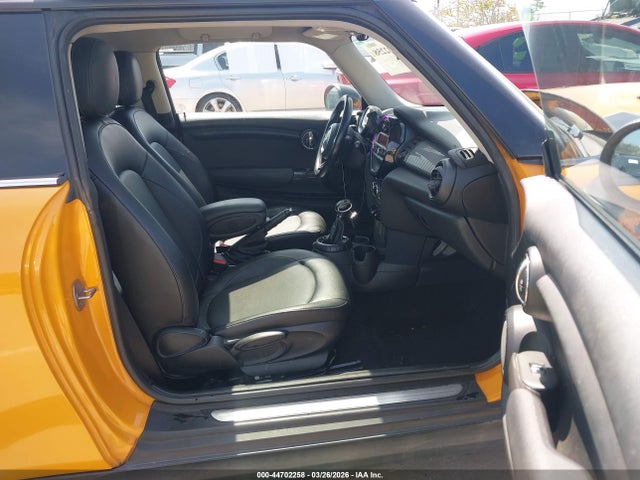 2015 MINI HARDTOP WMWXM5C55FT937762 Photo 4