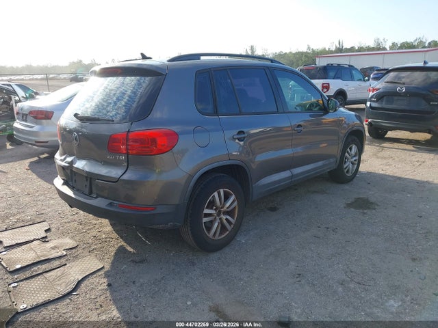 Продажа на аукционе авто 2015 Volkswagen Tiguan S, vin: WVGAV7AX0FW508108, номер лота: 44702259