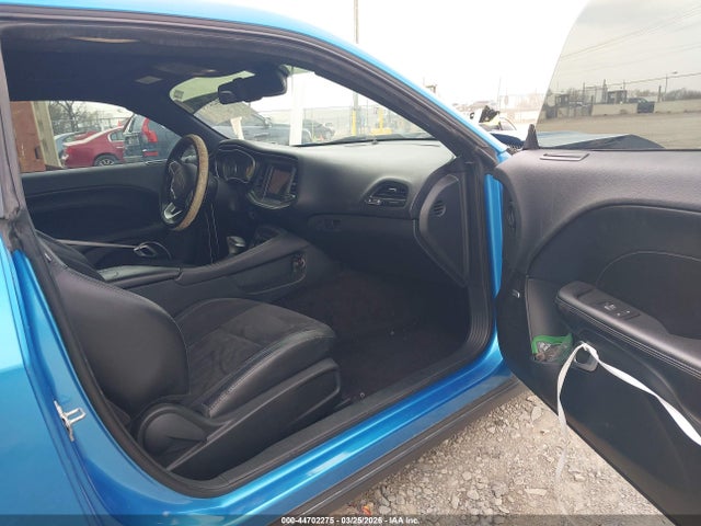44702275 :رقم المزاد ، 2C3CDZFJ4GH100568 vin ، 2016 Dodge Challenger 392 Hemi Scat Pack Shaker مزاد بيع