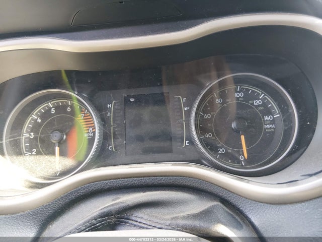 1C4PJMAS9GW359552 Jeep Cherokee Altitude