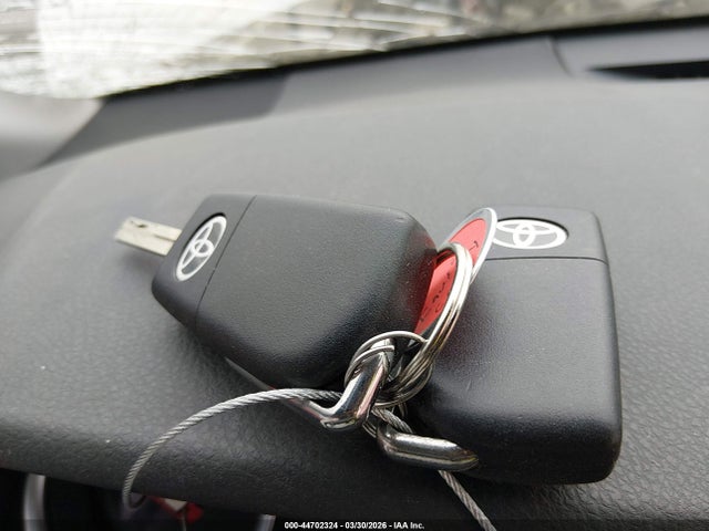Продажа на аукционе авто 2021 Toyota Camry Le, vin: 4T1C11AK3MU520610, номер лота: 44702324