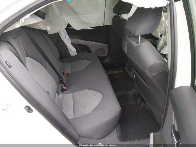 Продажа на аукционе авто 2021 Toyota Camry Le, vin: 4T1C11AK3MU520610, номер лота: 44702324