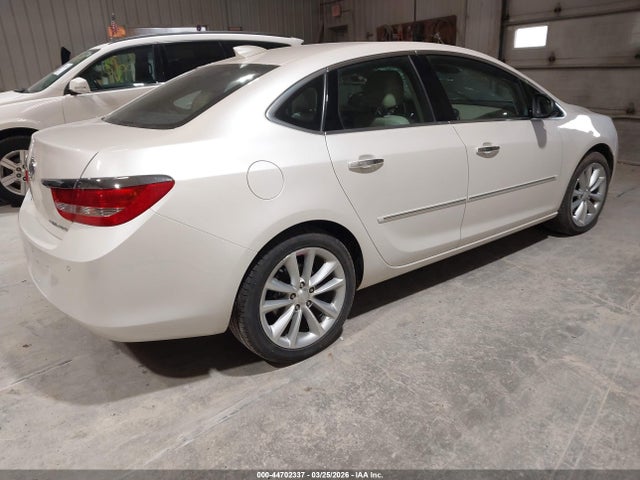 Продажа на аукционе авто 2015 Buick Verano Leather Group, vin: 1G4PS5SK6F4161678, номер лота: 44702337