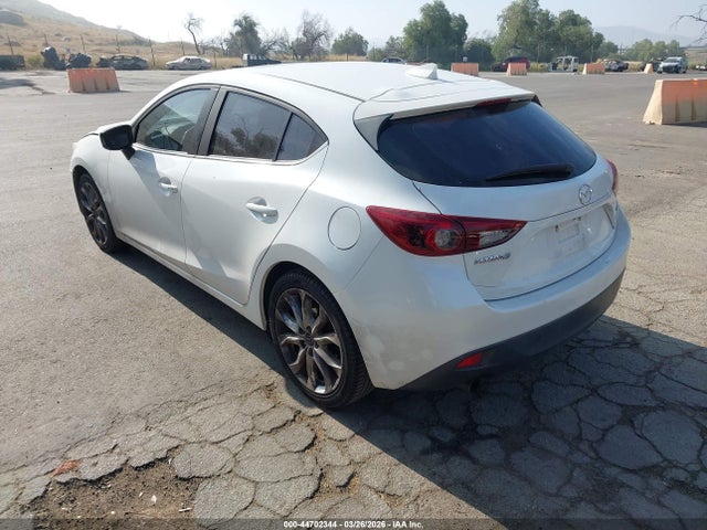 Продажа на аукционе авто 2016 Mazda Mazda3 S Grand Touring, vin: JM1BM1N30G1322227, номер лота: 44702344