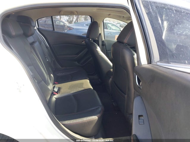 Продажа на аукционе авто 2016 Mazda Mazda3 S Grand Touring, vin: JM1BM1N30G1322227, номер лота: 44702344